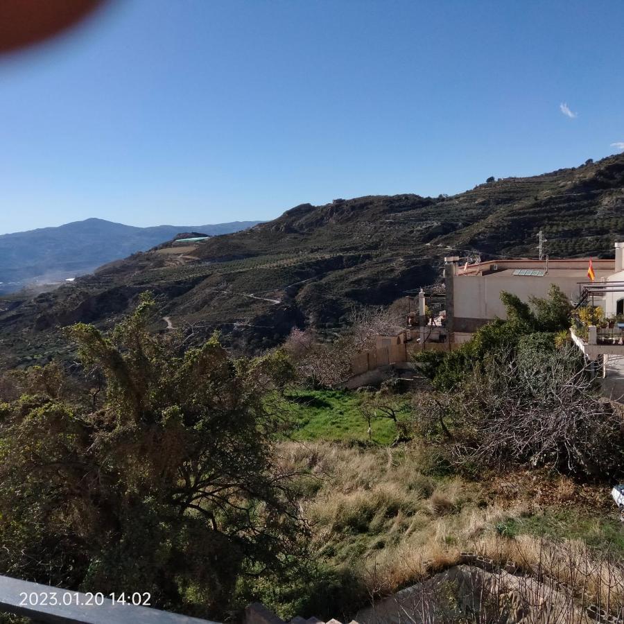 Apartamento Vacacional En La Alpujarra Laroles Luaran gambar