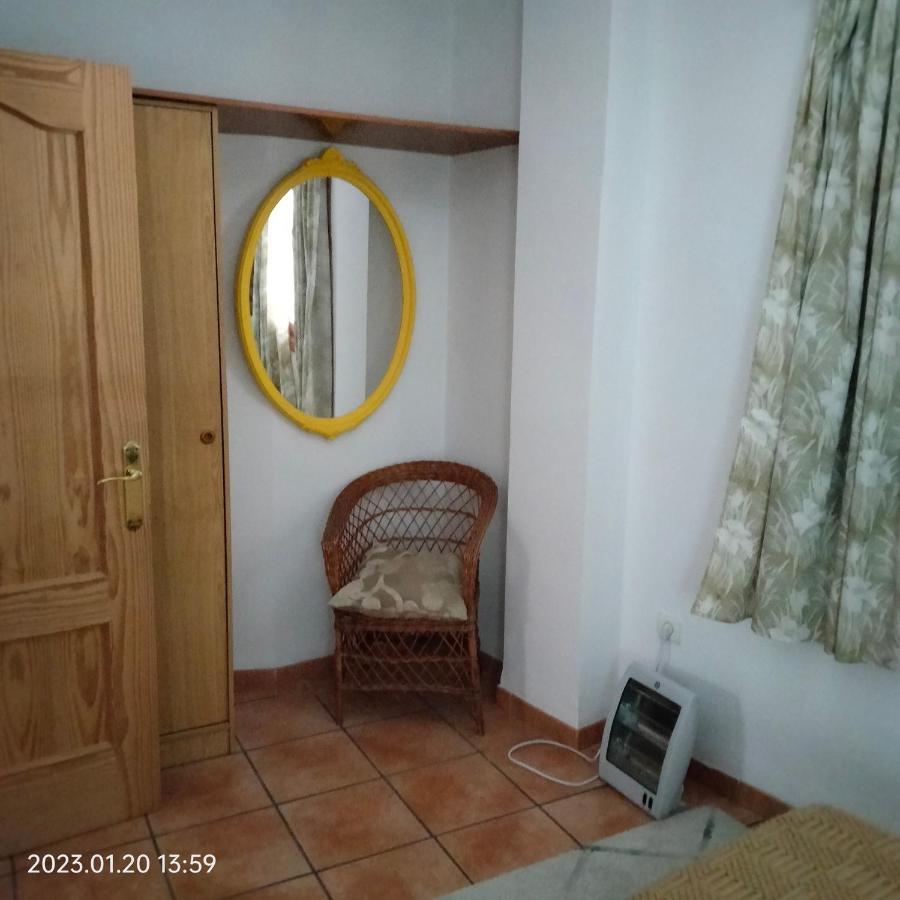 Apartamento Vacacional En La Alpujarra Laroles Luaran gambar